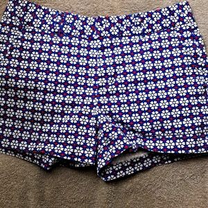 GAP size 2 shorts flower print